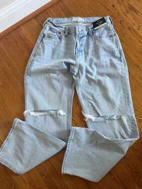 Abercrombie & Fitch Low rise Baggy Jeans